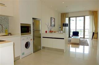 Condominium for sale Wong Amat showing the kitchen