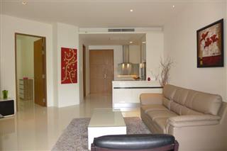 Condominium for sale Wong Amat showing the living area