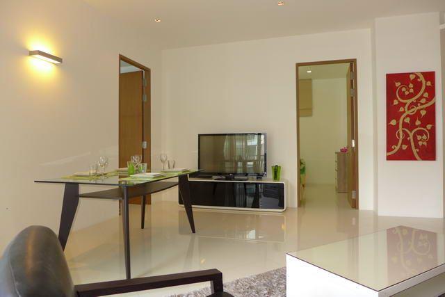 Condominium for sale Wong Amat showing the dining area