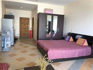 Condominium for sale Jomtien showing the sleeping area