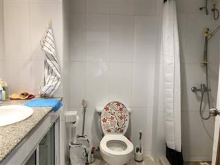 Condominium for sale Jomtien showing the bathroom