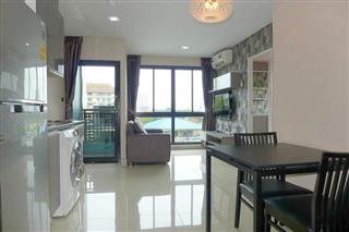  Condominium for sale North Pattaya showing the open plan concept