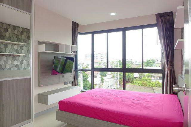  Condominium for sale North Pattaya showing the second bedroom