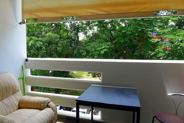 Condominium for sale South Pattaya showing the balcony Condominium for sale South Pattaya showing the balcony