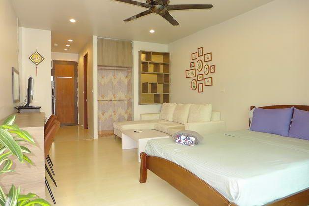 Condominium for sale South Pattaya showing the bed area Condominium for sale South Pattaya showing the bed area