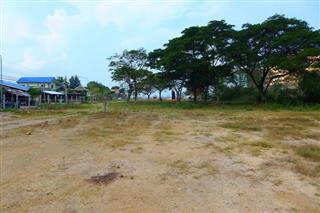 Land for sale Na Jomtien showing the land