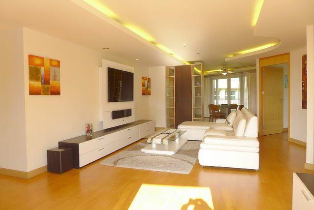 Condominium for sale South Pattaya showing the open plan concept Condominium for sale South Pattaya showing the open plan concept