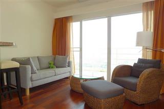 Condominium for sale View Talay 6 showing the living area