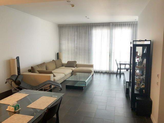 Condominium for sale Northpoint Pattaya showing the dining and living areas Condominium for sale Northpoint Pattaya showing the dining and living areas