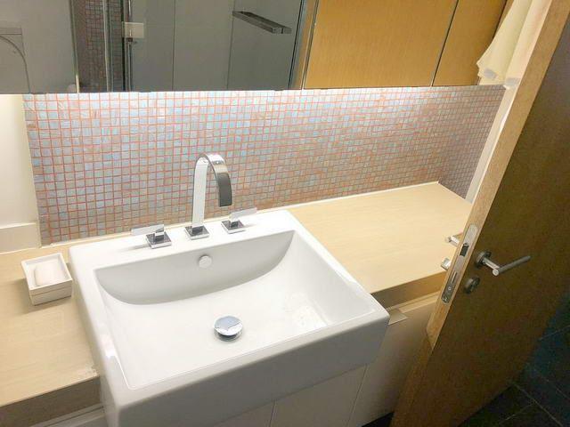 Condominium for sale Northpoint Pattaya showing the second bathroom Condominium for sale Northpoint Pattaya showing the second bathroom