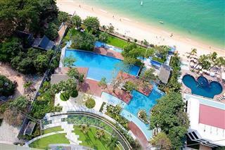 Condominium for sale Northpoint Pattaya showing the communal pools and beach