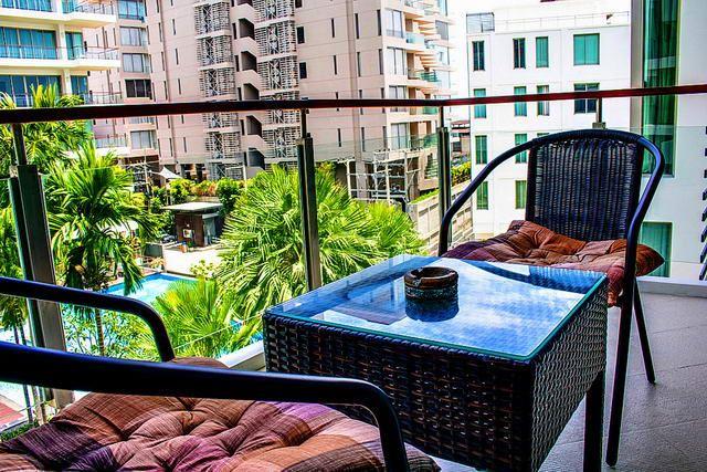Condominium for sale Wong Amat showing the balcony Condominium for sale Wong Amat showing the balcony