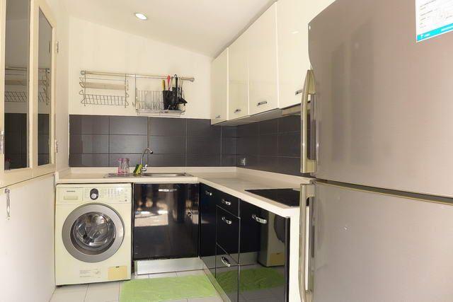 House for sale Naklua showing the kitchen House for sale Naklua showing the kitchen