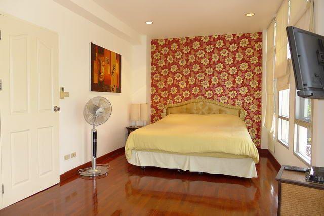 House for sale Naklua showing the second bedroom suite House for sale Naklua showing the second bedroom suite