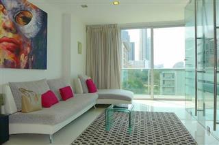 Condominium for sale Wong Amat showing the living area 