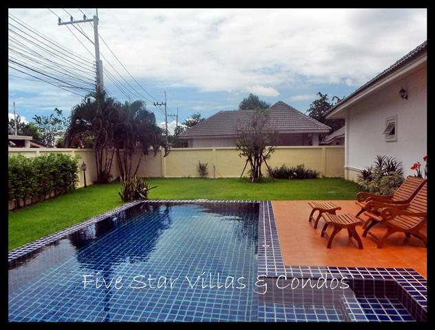 House for rent East Pattaya showing the swimming pool House for rent East Pattaya showing the swimming pool