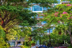 Condo for Sale Wong Amat Pattaya showing Building Entrance