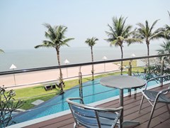 Condominium for rent Ananya Naklua showing the balcony terrace
