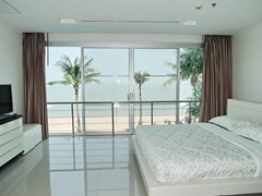 Condominium for rent Ananya Naklua showing the master bedroom