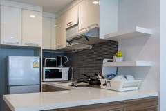 Condominium for rent Pattaya showing the kitchen 