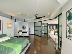 Condominium for sale Ban Amphur showing the master bedroom suite  