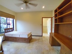House for rent East Pattaya showing the fifth bedroom suite 