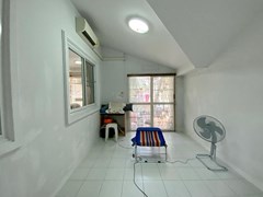 House for rent East Pattaya showing the office 