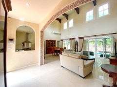 House for rent East Pattaya showing the open plan concept 