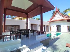House for rent East Pattaya showing the sala