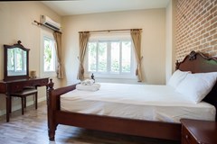 House for sale East Pattaya showing the second bedroom 