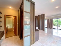 House for rent East Pattaya showing the second master bedroom with walk-in wardrobes 