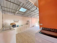 House for rent East Pattaya showing the utility area 