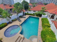 House for rent Jomtien showing the balcony view 