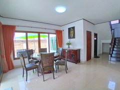 House for rent Jomtien showing the dining and guest bathroom 