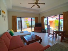House for rent Jomtien showing the living room pool view 