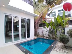 House for rent Jomtien showing the private pool