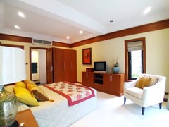 House for rent Jomtien showing the third bedroom suite 