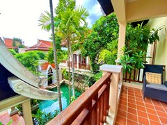 House for rent Na Jomtien showing the balcony 