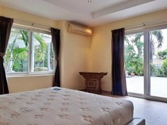 House for rent Pattaya at Siam Royal View showing the master bedroom pool view 