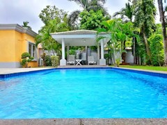 House for rent Pattaya at Siam Royal View showing the pool and sala 