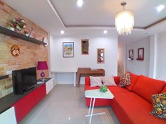 House for rent Pattaya showing the living area 
