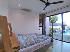 House for rent Pattaya showing the second bedroom pool view 