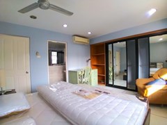 House for rent Pattaya showing the second bedroom suite 