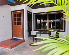 House for rent Pratumnak Pattaya showing the terrace 