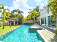 House for rent at The Vineyard Pattaya showing the pool and sala 