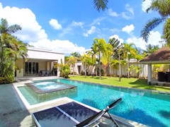 House for rent at The Vineyard Pattaya showing the poolside terrace 