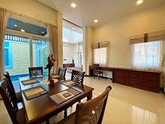 House for rent East Pattaya showing the dining and office areas 
