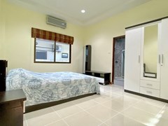 House for rent East Pattaya showing the second bedroom suite 