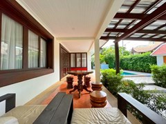 House for rent Central Pattaya showing the covered terrace and pool 