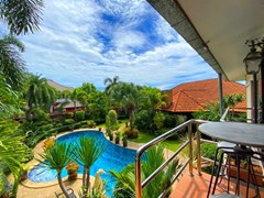 House for sale East Pattaya showing the entertainment zone with balcony  